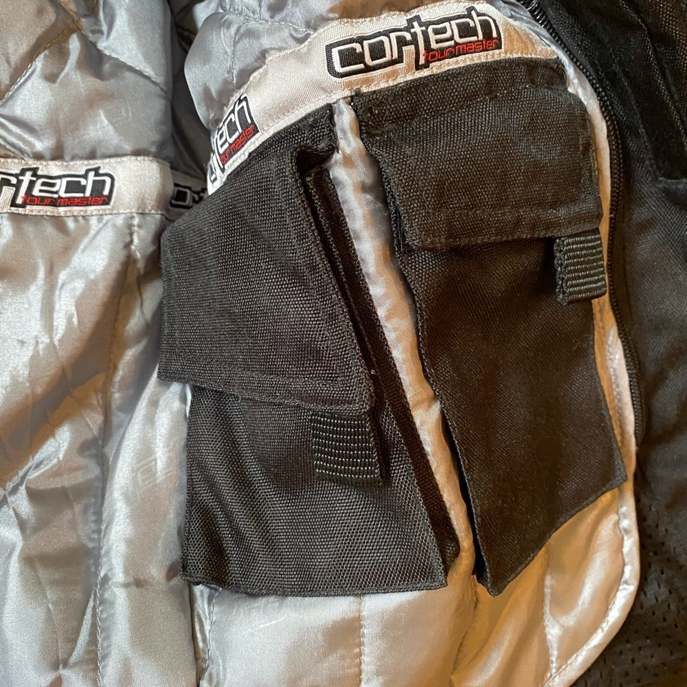 Motorcycle jacket - Picture 3 of 8